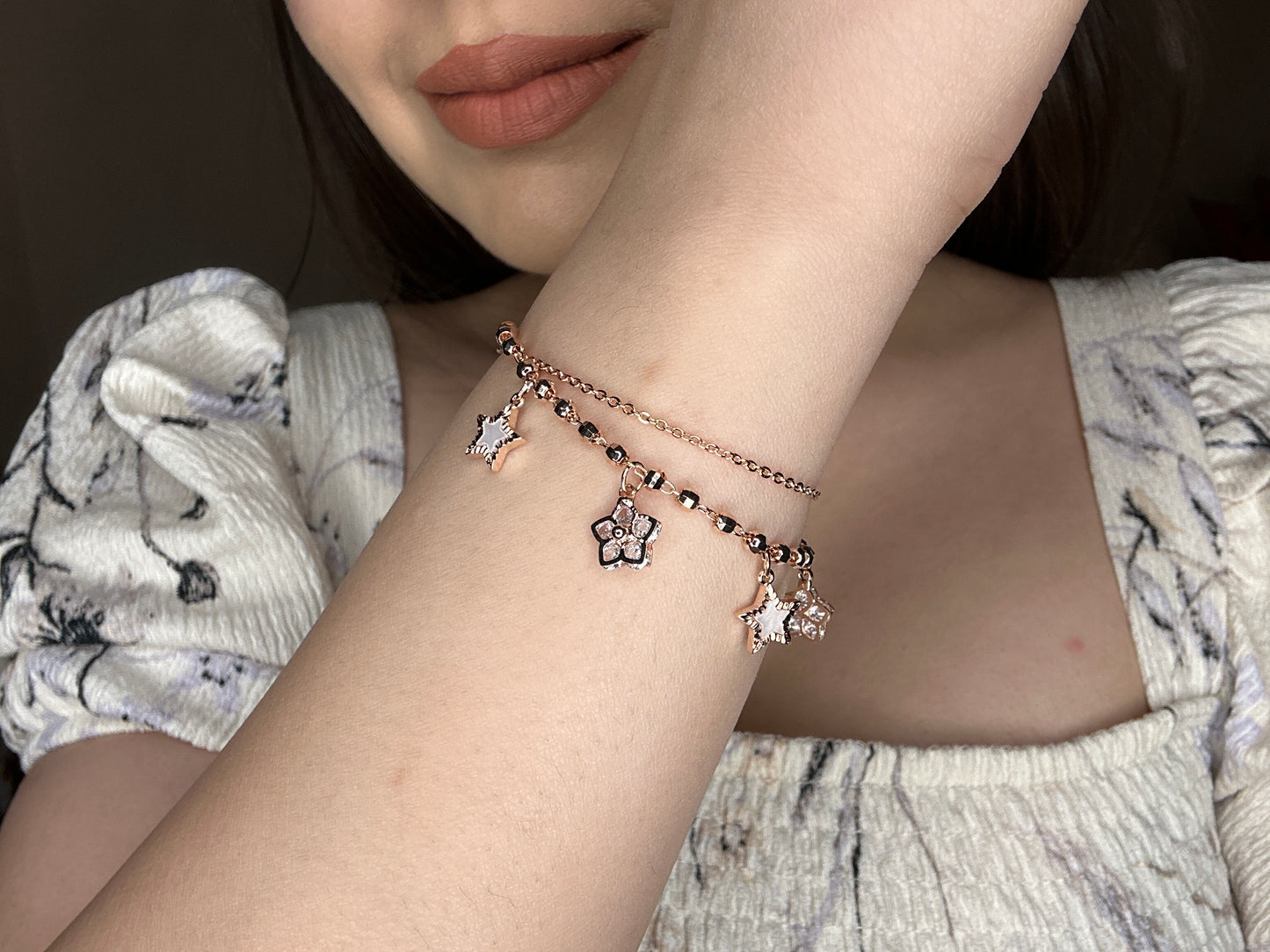 Star pattern neck charm/ bracelet