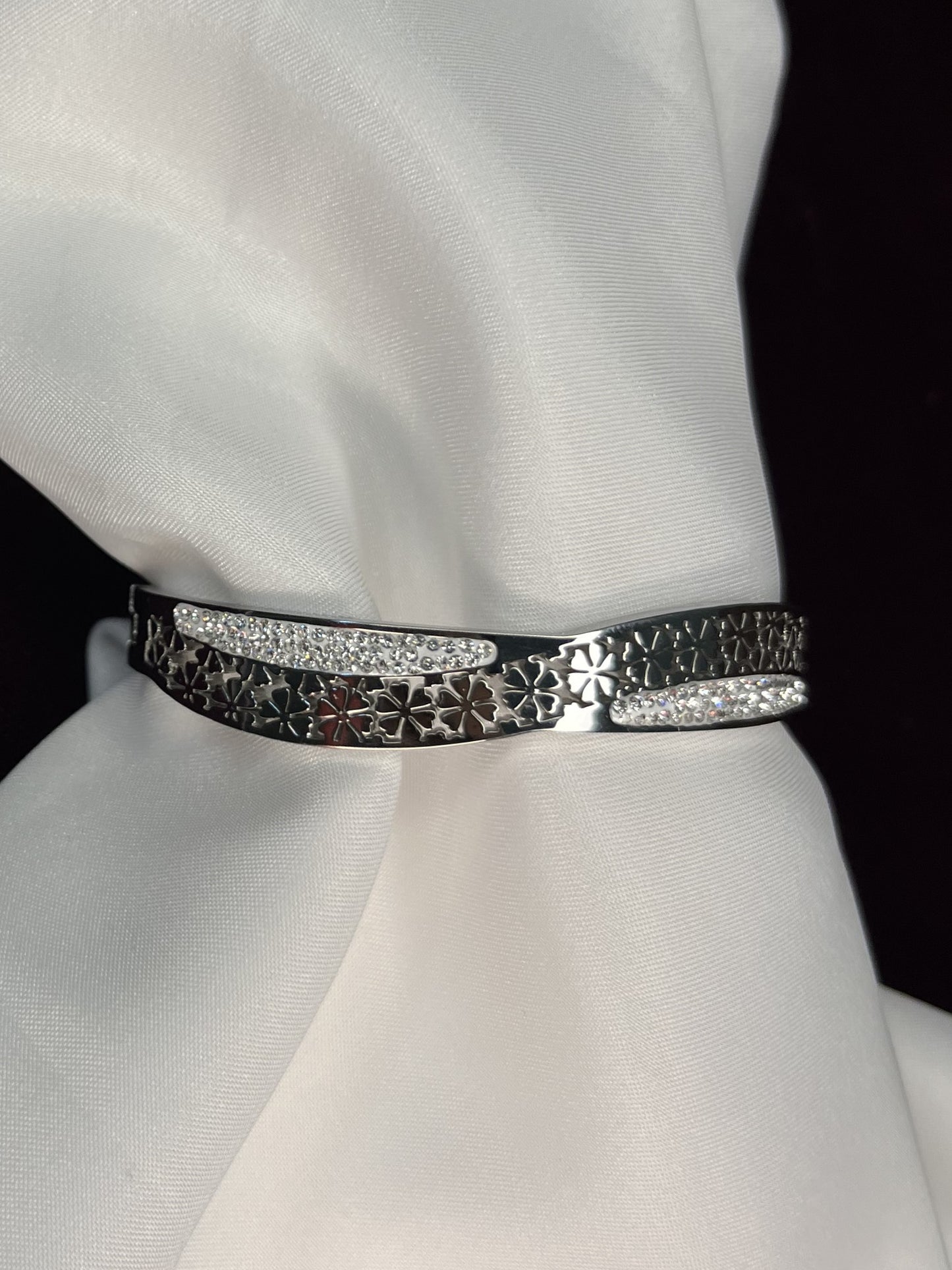 Anti tarnish bracelets