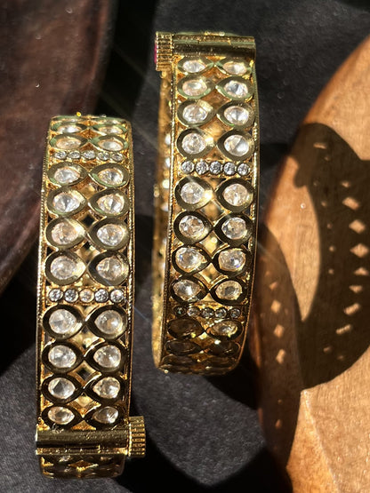 uncut silver foiling kundan bangles