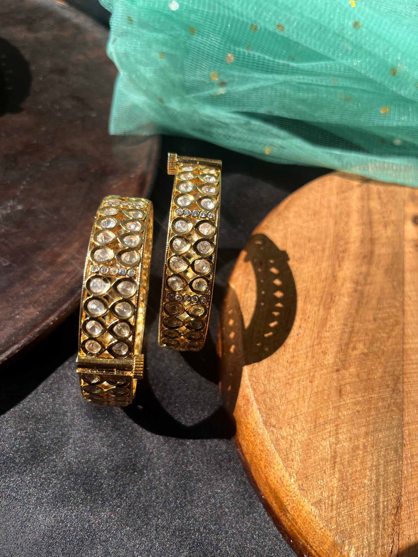 uncut silver foiling kundan bangles