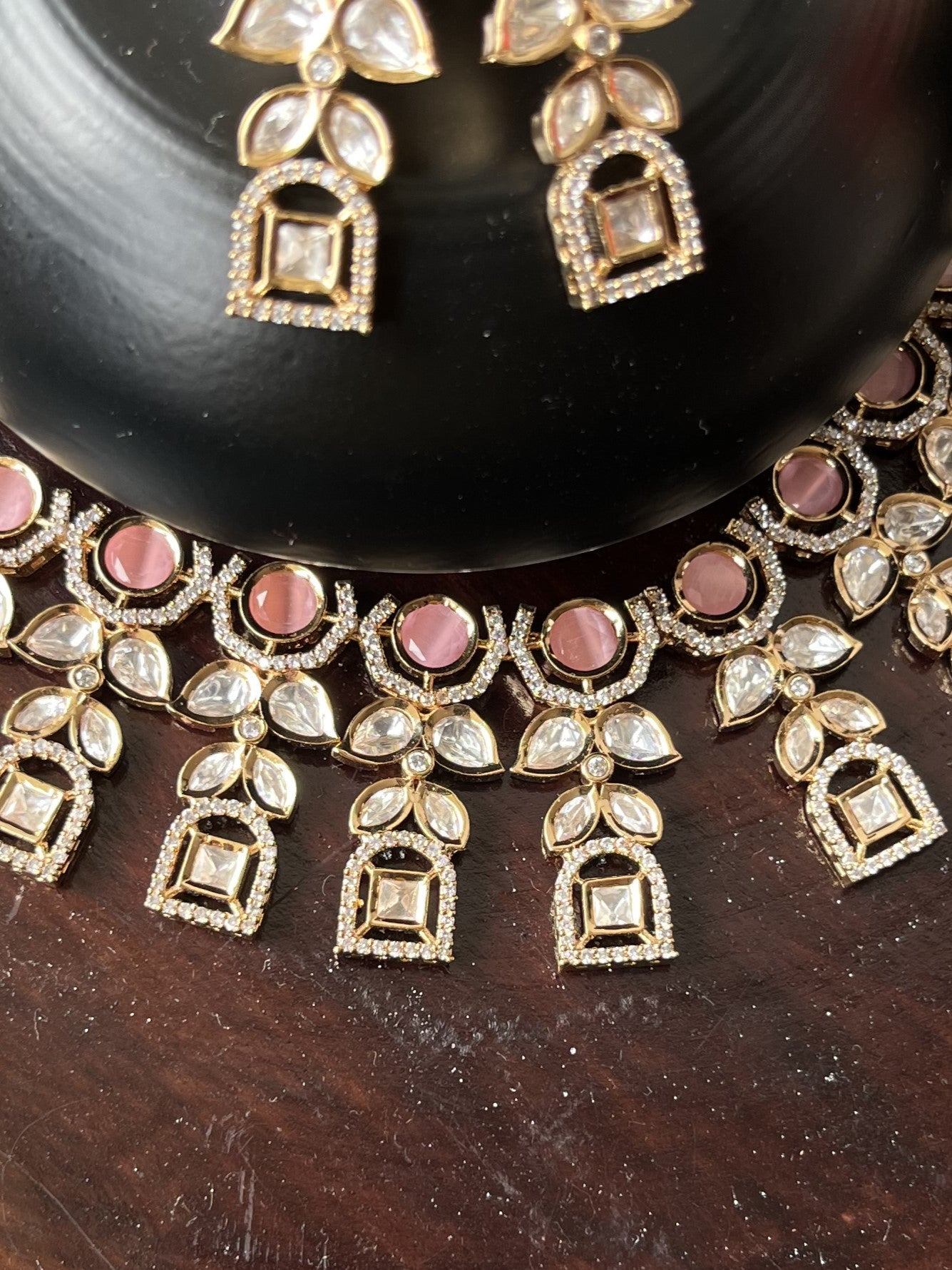 Silver foil kundan set