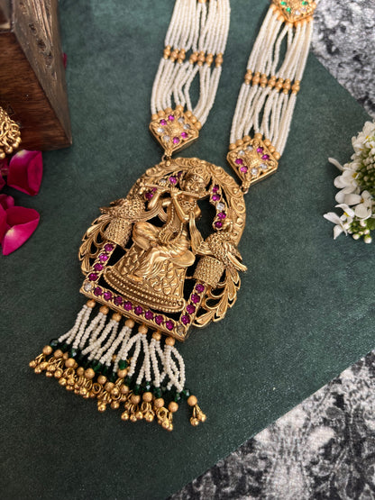 Madhav Long pendant