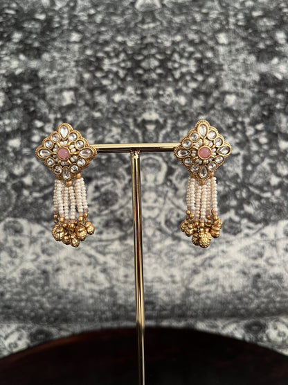 Rajwadi gold studs with pearl piroi