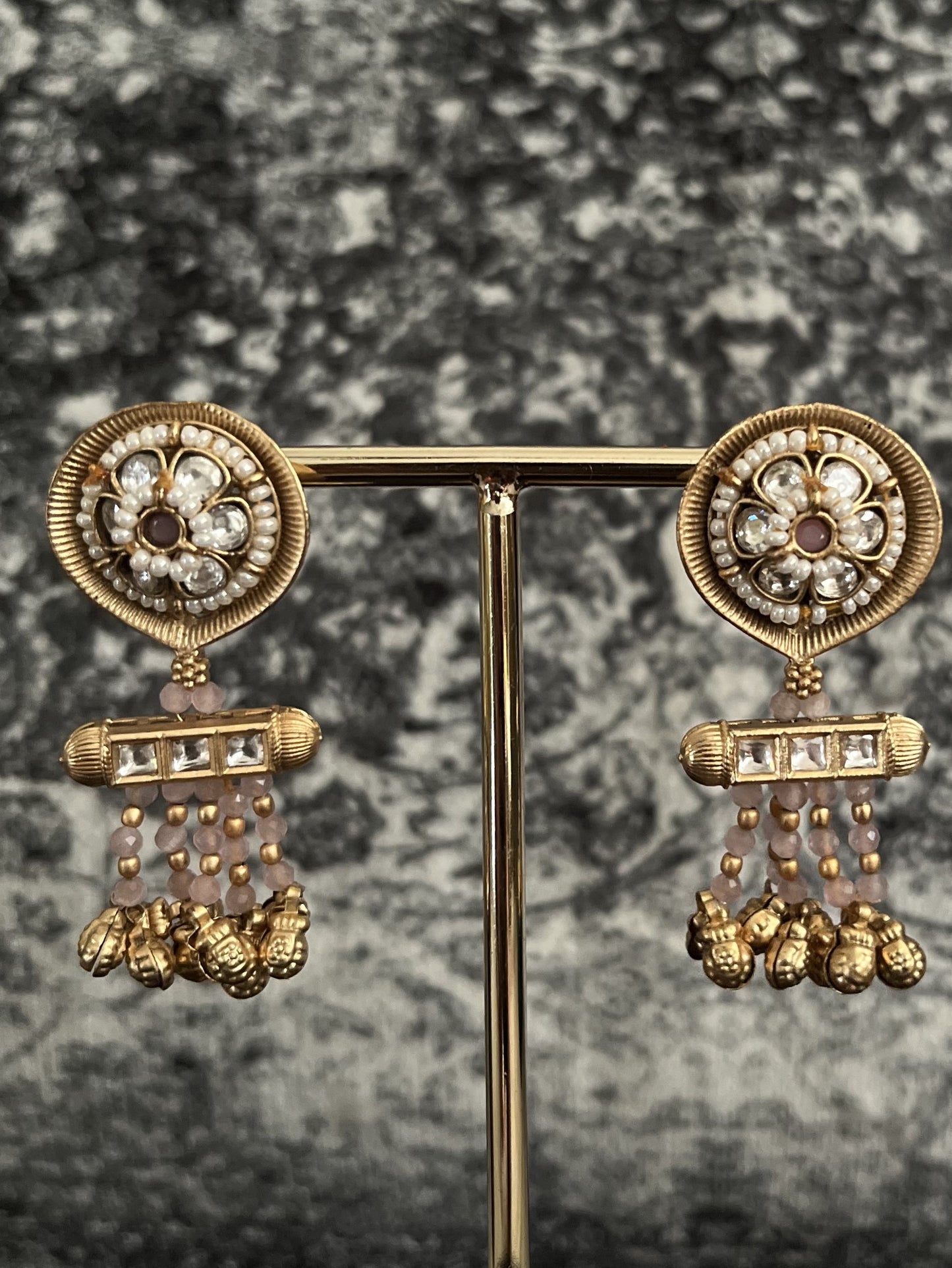 Rajwadi gold studs