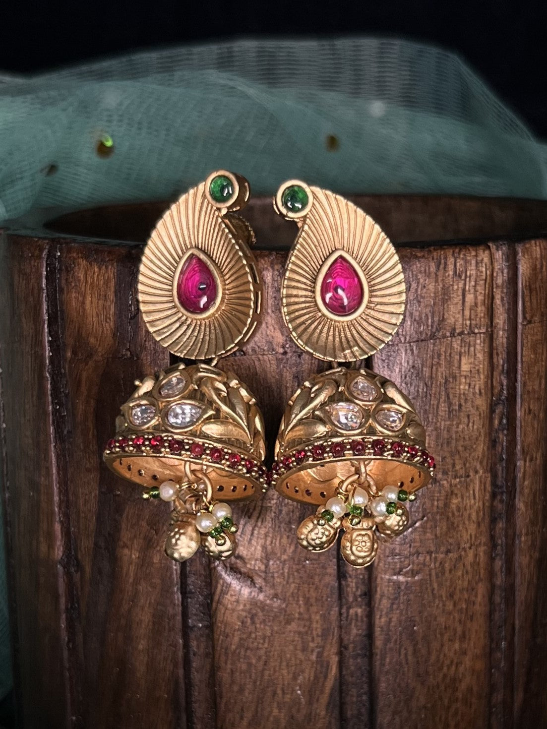 Elegant pachi kundan studded rajwadi gold jhumkas