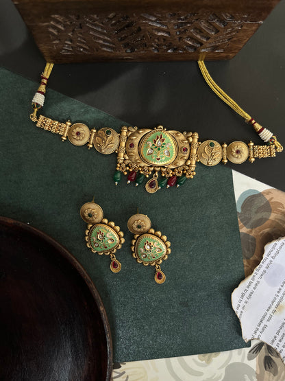 Rajwadi gold Meena choker