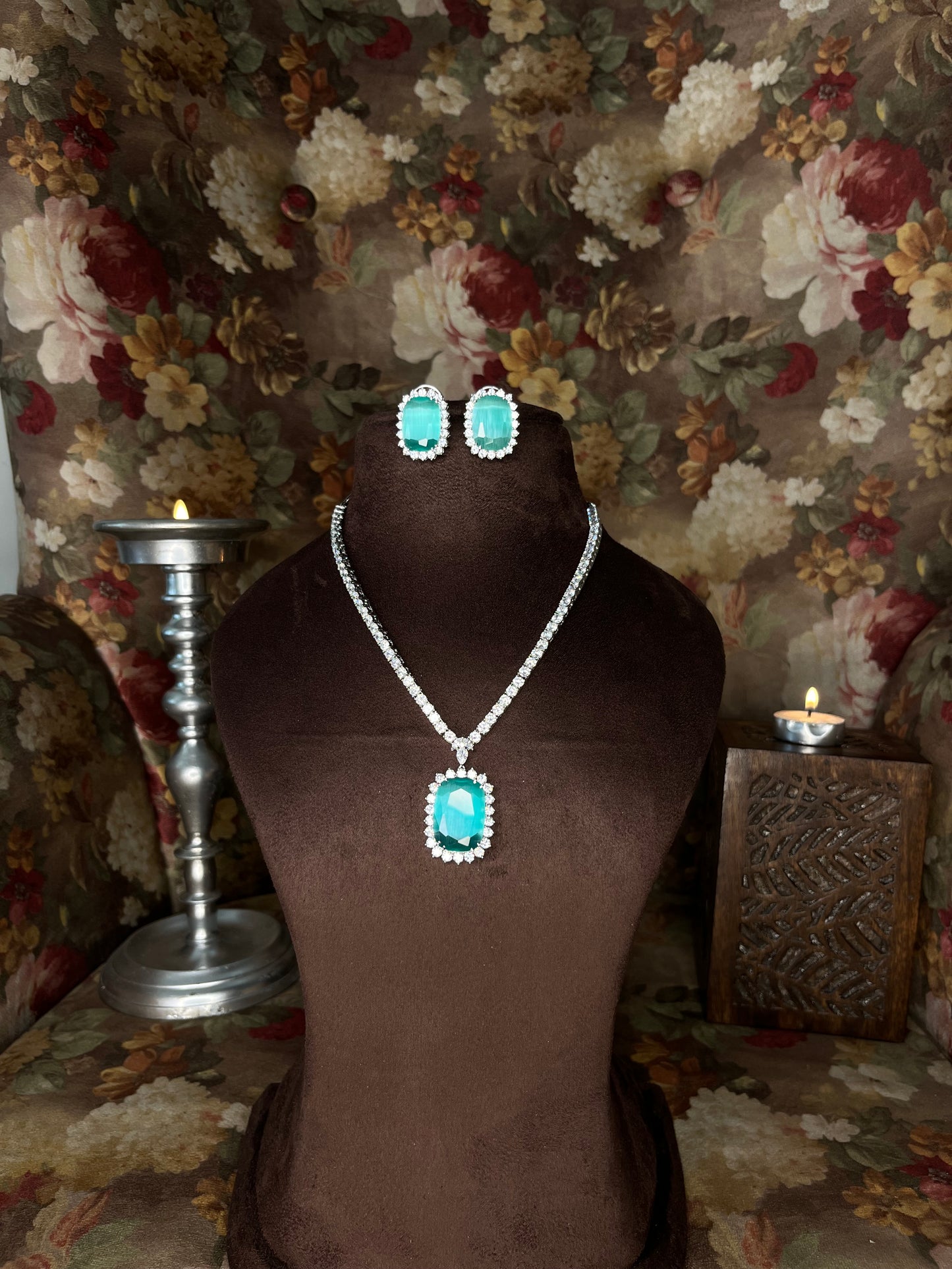 Elegant solitaires Doublet drop set