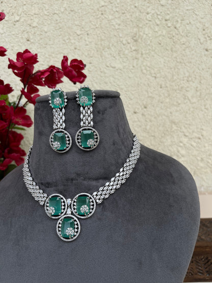 American diamond doublet stone set